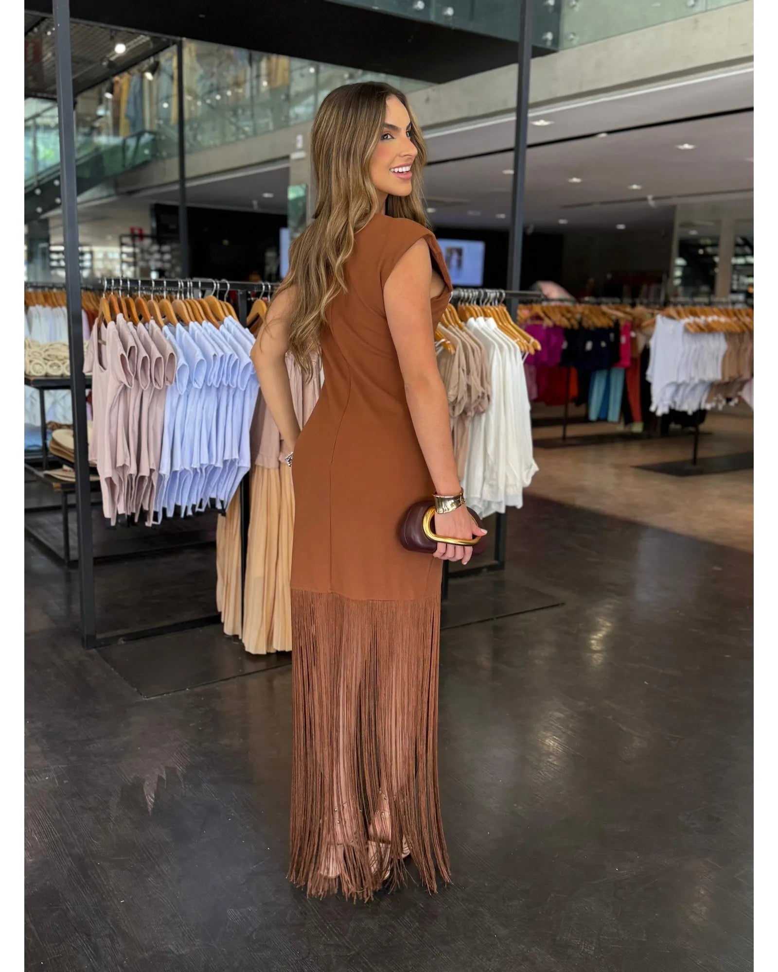 Vestido Longo Com Franjas