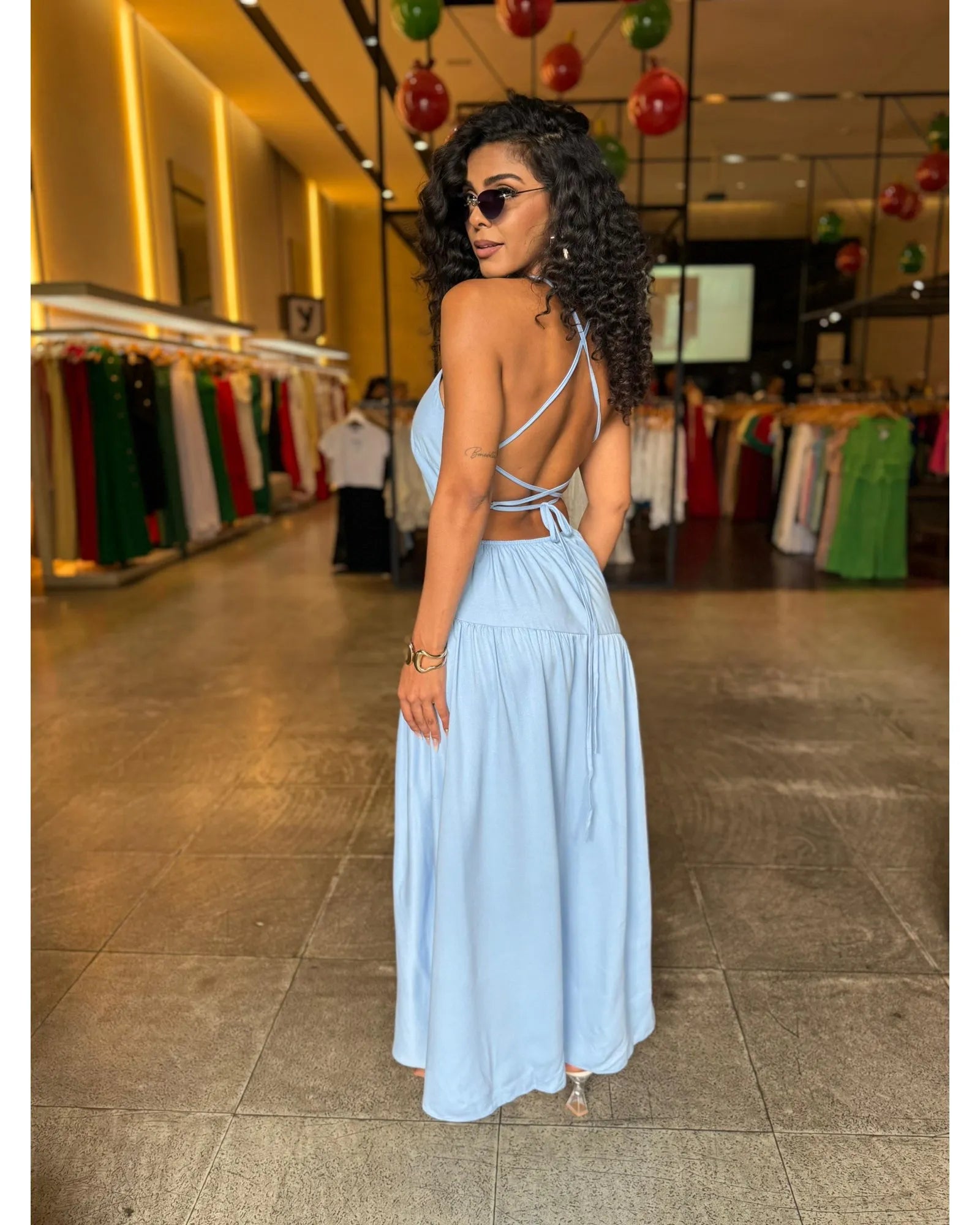 Vestido Longo Luxo Detalhes