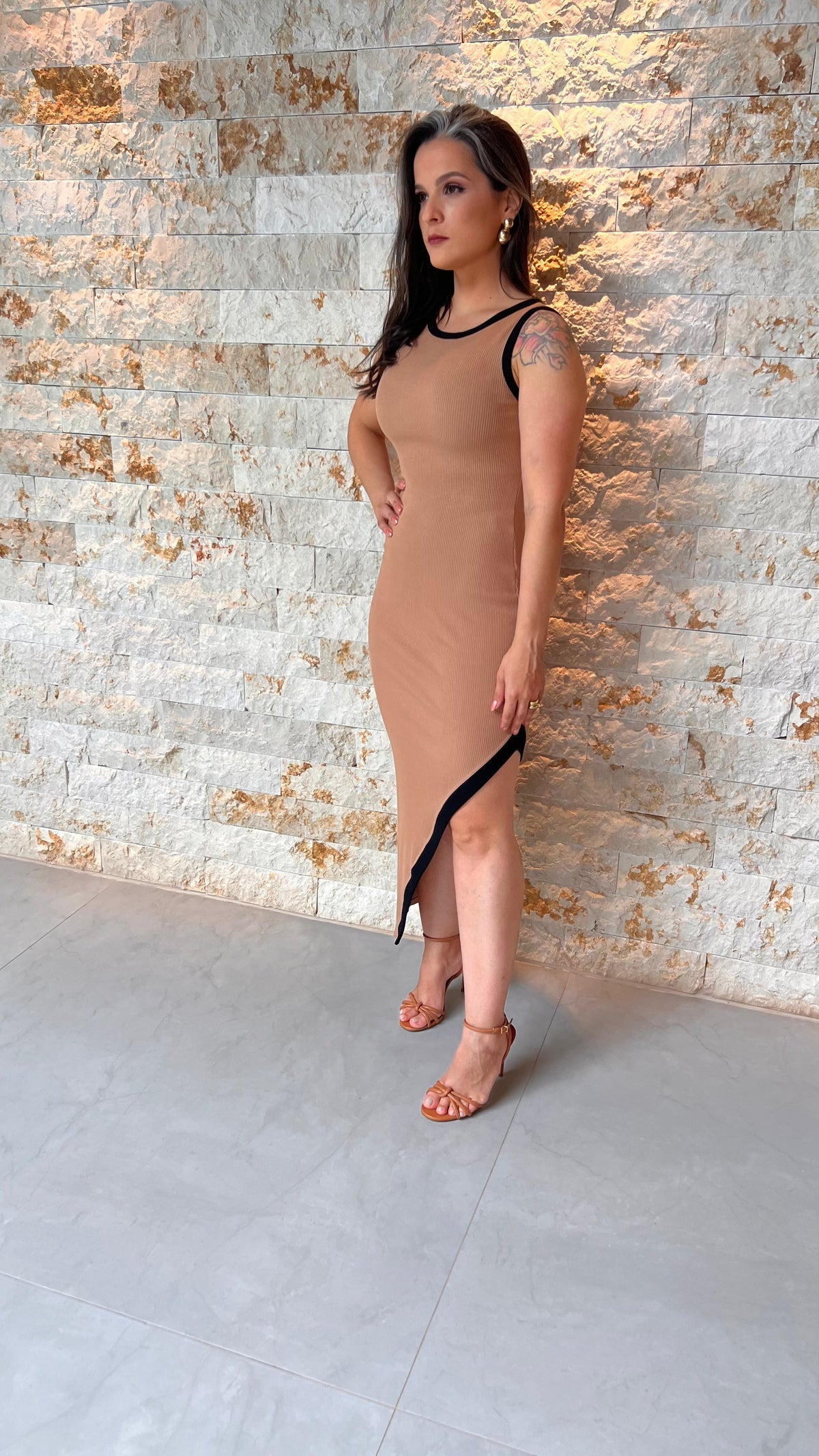 Vestido Regata Midi Malha Canelada Bicolor - Liso Nude 5484