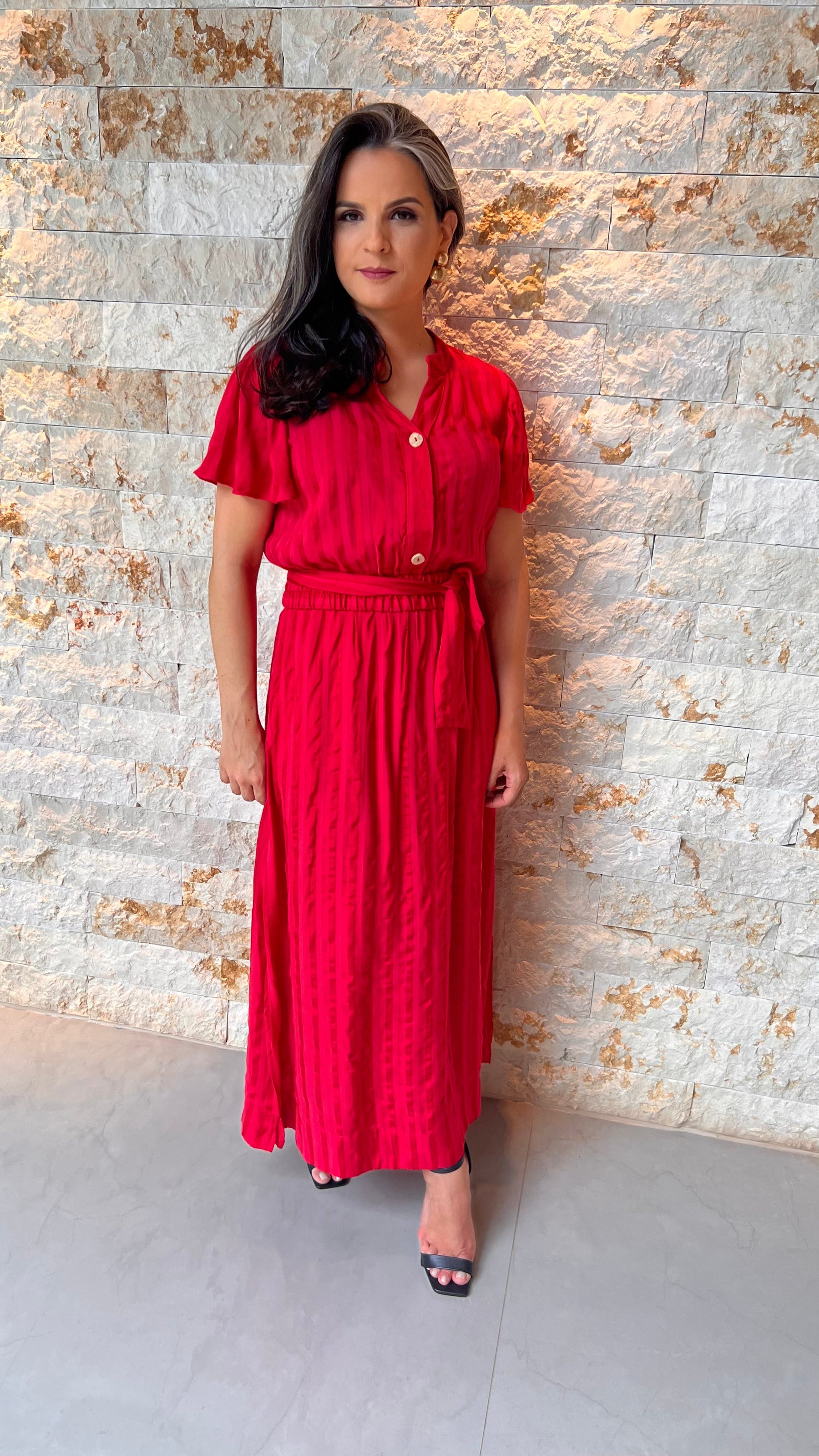 Vestido Midi Botões Faixa ILLU - Liso Vermelho 5457