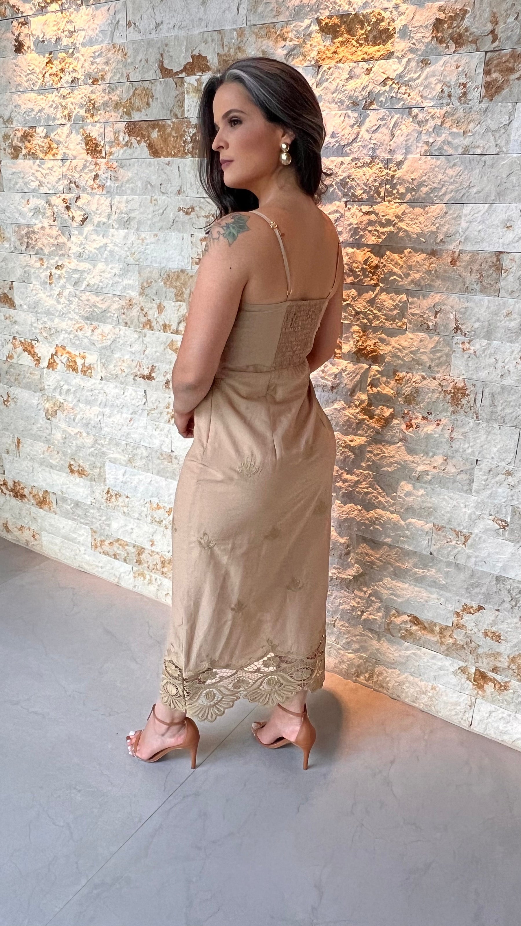 Vestido Midi Bordado PIS- Bege 5334