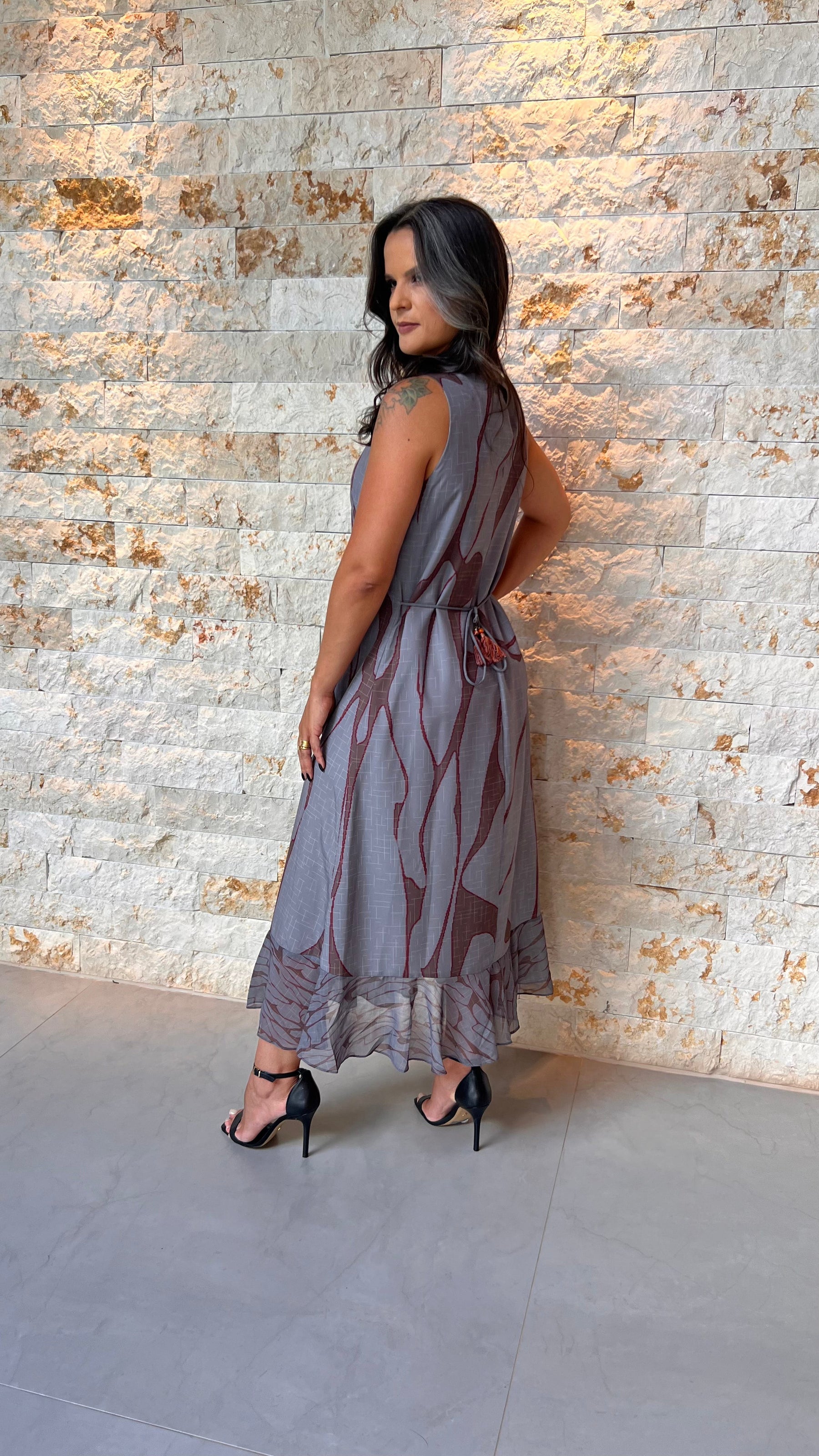 Vestido Midi Chumbo Amarração YU- Estampado Cinza 5548