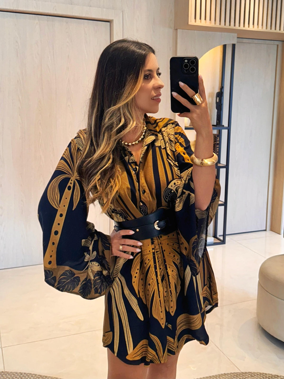 Vestido Curto Folhagem Mostarda ARTE- Estampado 5655