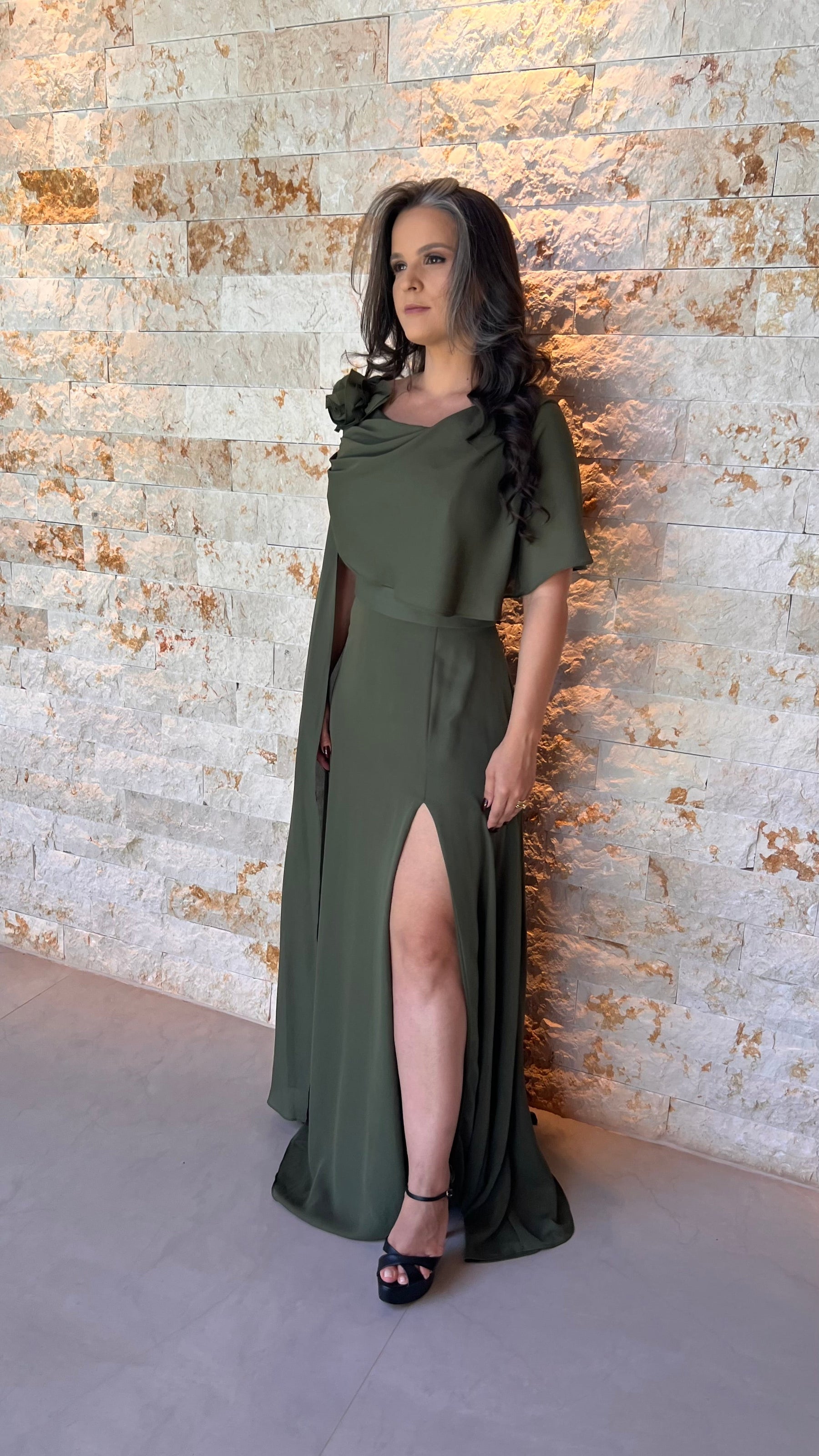 Vestido Longo Capa Flor PHI- 6032