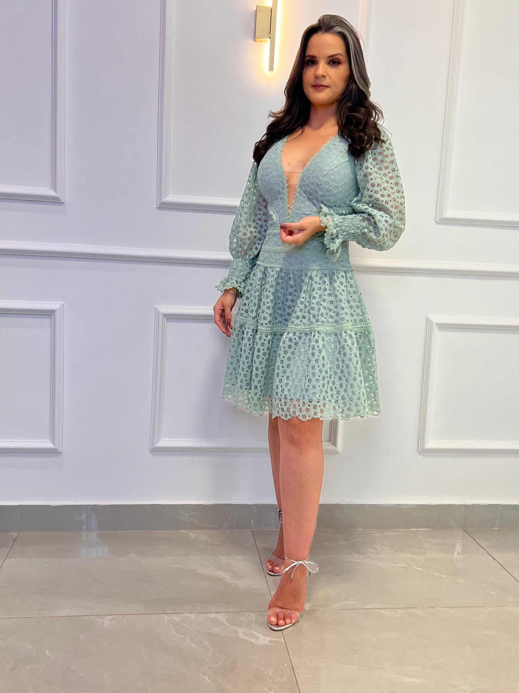 Vestido Curto Manga Longa - Liso Verde 4894